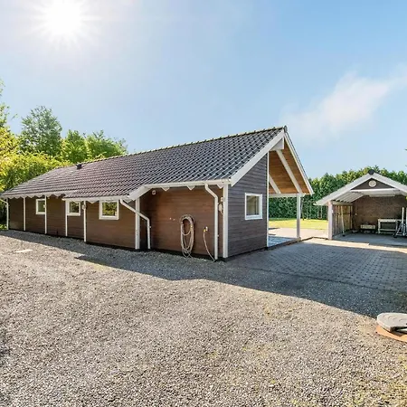 Semesterbostad Vestskoven Xi